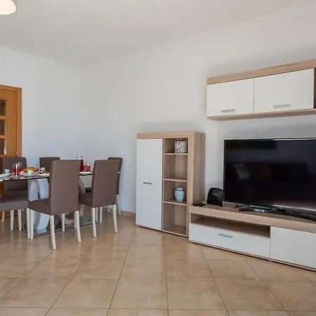 Apartment Apartamento Monarquia Quarteira