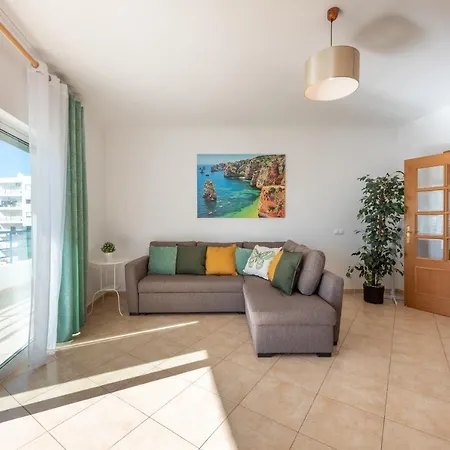 Apartamento Monarquia Apartment Quarteira